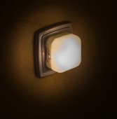 Lampa de veghe 2 in 1 cu LED-uri REER 