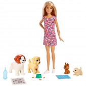 Set Barbie Pentru Fetite, by Mattel Family papusa cu 4 catelusi si accesorii